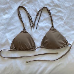 NWOT Vitamin A Bikini Top